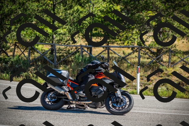 202509271111-DSC00350_c1_