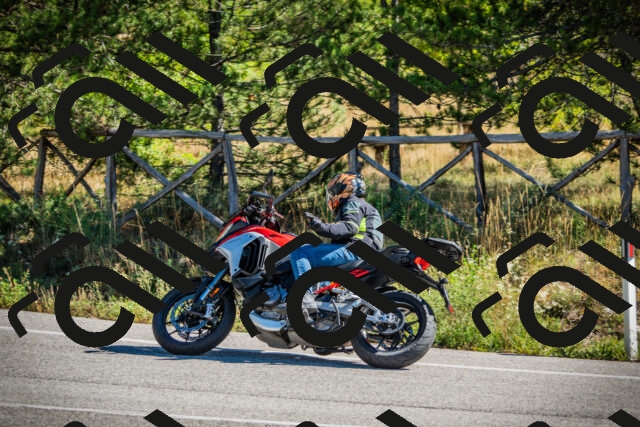 202509271115-DSC00358_c1_