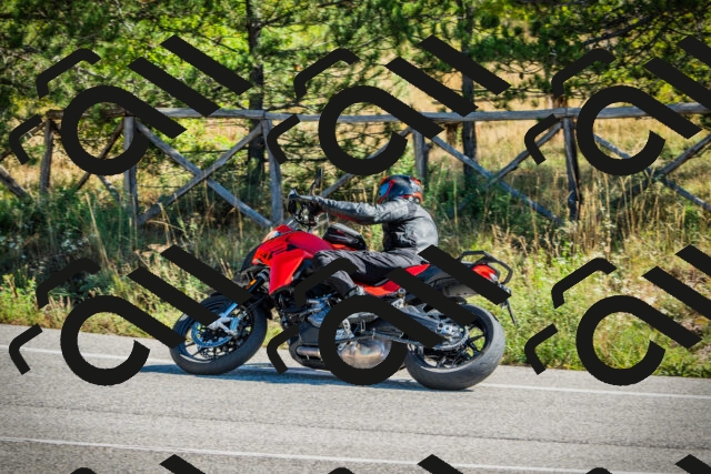 202509271122-DSC00415_c1_