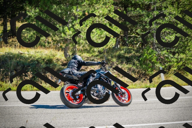 202509271151-DSC00570_c1_