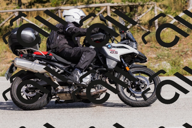 202509271436-_04A0192_c3