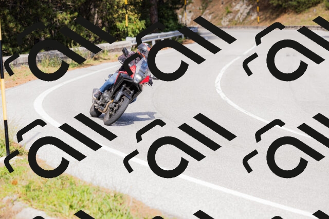 202509271452-_04A0244_c3