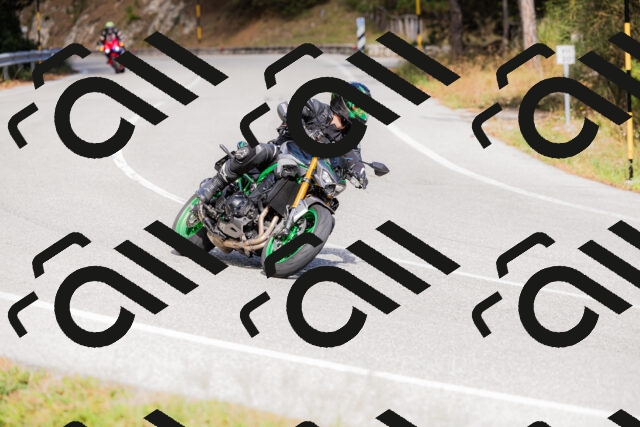 202509271453-_04A0254_c3