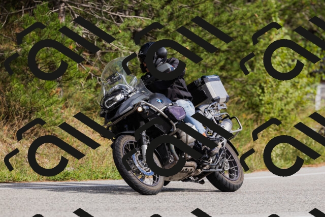 202509271454-_04A0270_c3