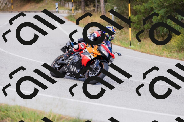 202509271456-_04A0292_c3