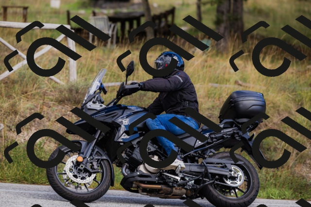 202509271456-_04A0304_c3