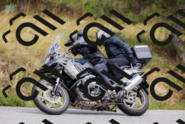 202509271459-_04A0312_c3