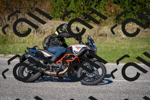 202509271143-DSC_6579_c2