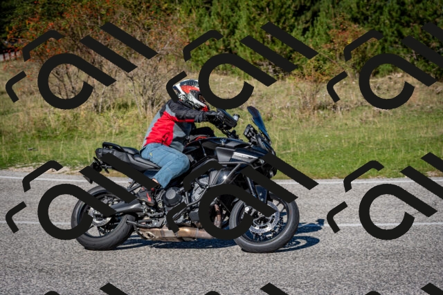 202509271144-DSC_6585_c2