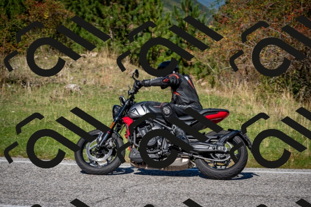 202509271150-DSC_6614_c2