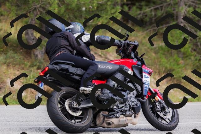 202509271505-_04A0360_c3