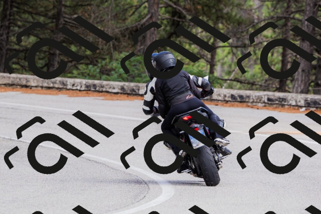 202509271505-_04A0365_c3