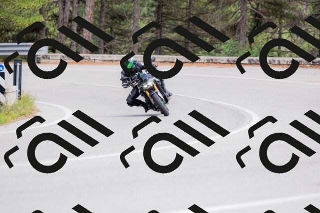 202509271506-_04A0368_c3