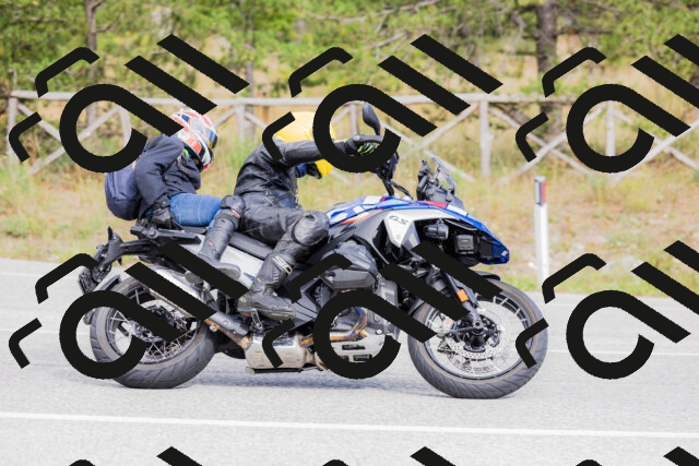 202509271509-_04A0392_c3