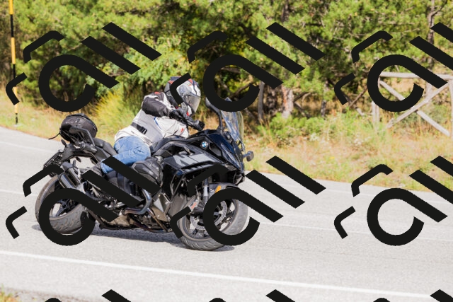 202509271512-_04A0409_c3