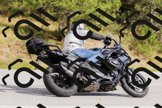 202509271512-_04A0411_c3