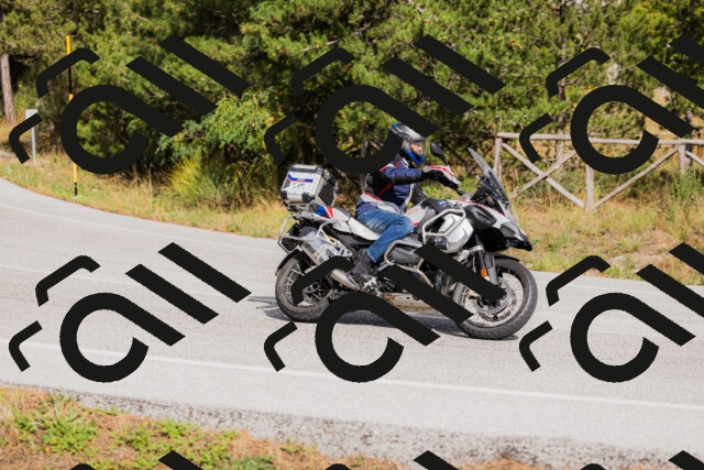 202509271512-_04A0413_c3