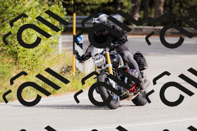 202509271513-_04A0416_c3