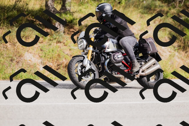 202509271513-_04A0417_c3