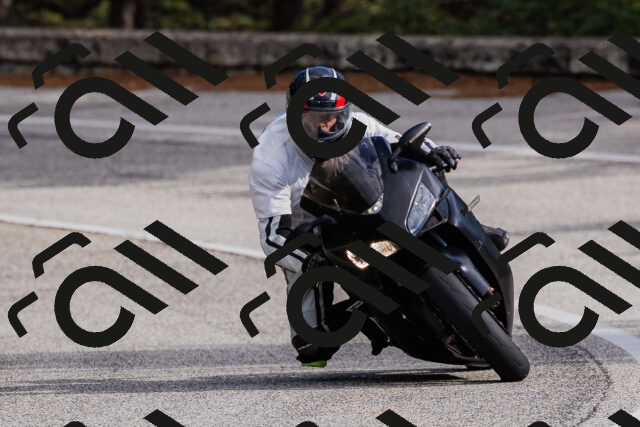 202509271516-_04A0422_c3