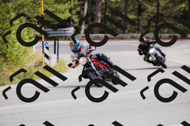 202509271516-_04A0428_c3