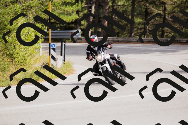 202509271516-_04A0435_c3