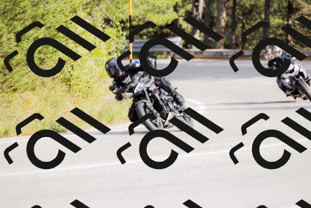 202509271520-_04A0453_c3