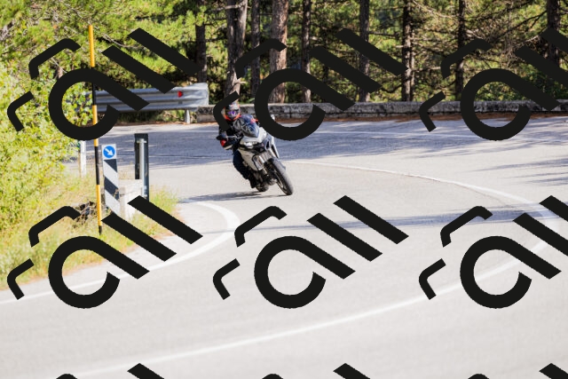 202509271525-_04A0496_c3