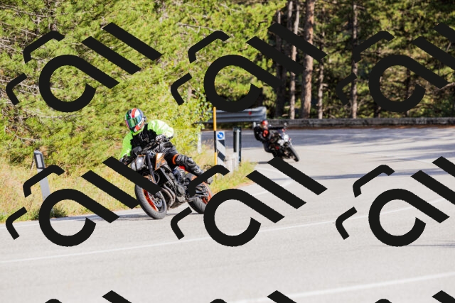 202509271553-_04A0583_c3