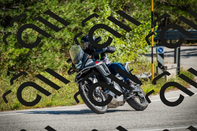 202509271250-DSC00914_c1_