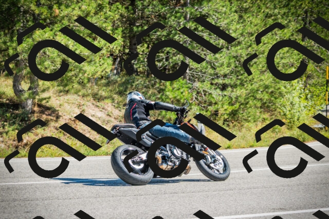 202509271254-DSC00947_c1_