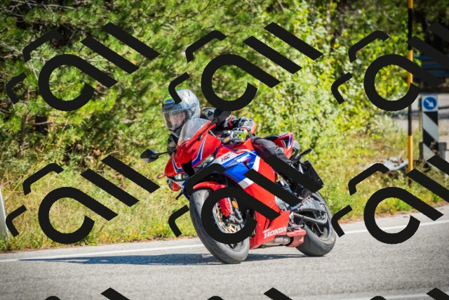 202509271257-DSC00963_c1_