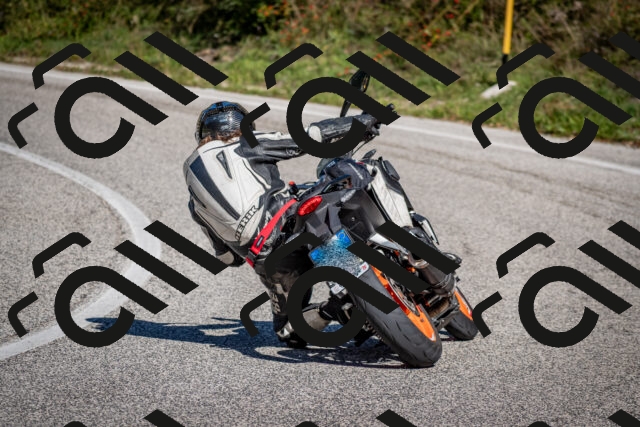 202509271209-DSC_6706_c2