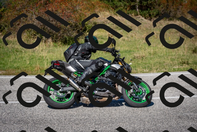 202509271232-DSC_6800_c2