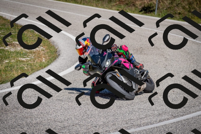 202509271233-DSC_6807_c2