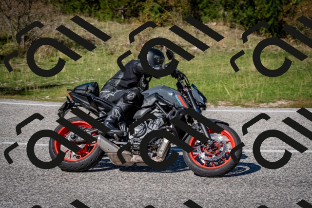 202509271233-DSC_6819_c2