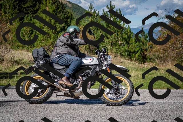 202509271250-DSC_6935_c2