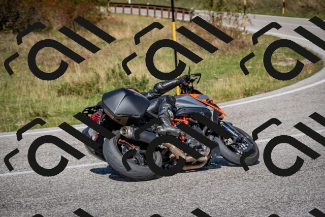 202509271252-DSC_6951_c2