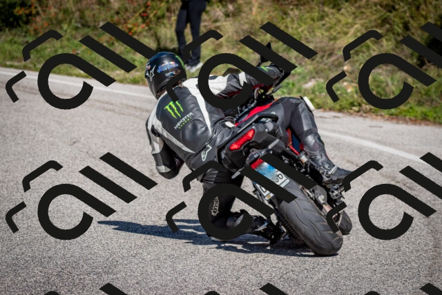 202509271253-DSC_6972_c2