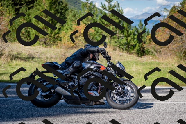 202509271322-DSC_7077_c2