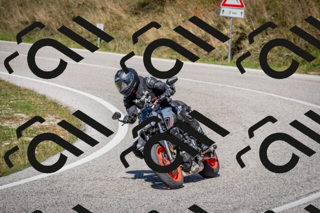 202509271325-DSC_7123_c2