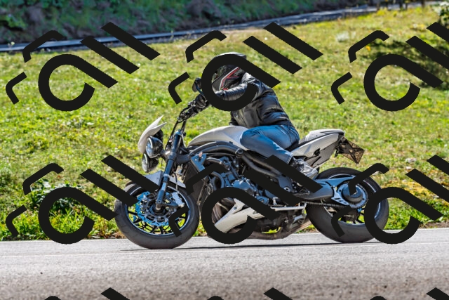 202509271246-DSC_4026_d2_