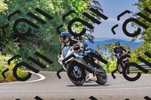 202509271304-DSC_4077_d2_