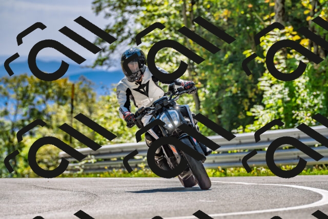 202509271404-DSC_4199_d2_