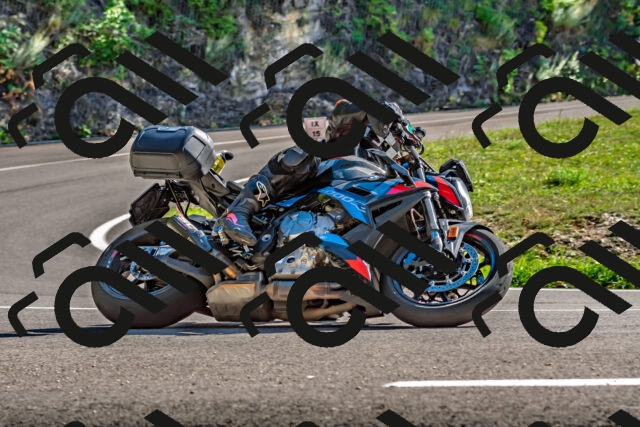 202509271456-DSC_4388_d2_