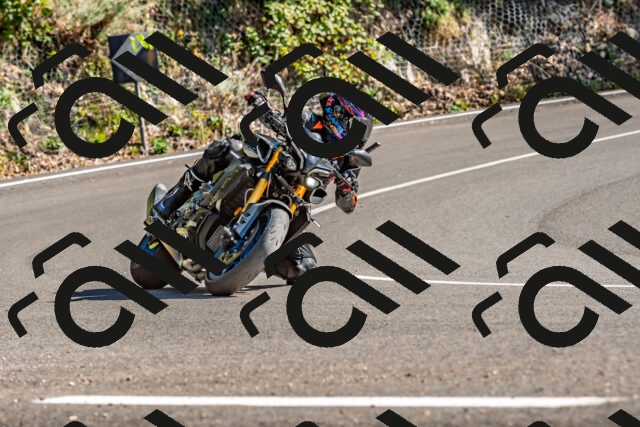 202509271456-DSC_4390_d2_