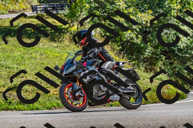 202509271520-DSC_4484_d2_