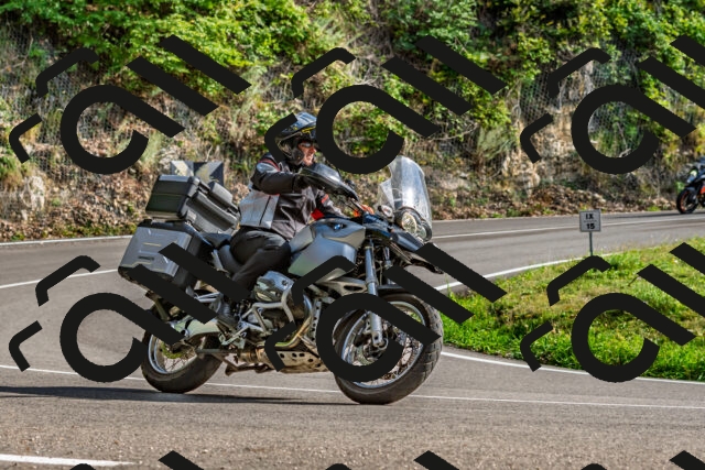 202509271555-DSC_4578_d2_