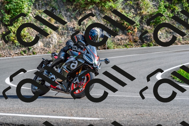 202509271602-DSC_4597_d2_