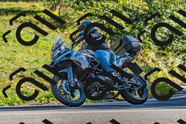 202509271627-DSC_4663_d2_